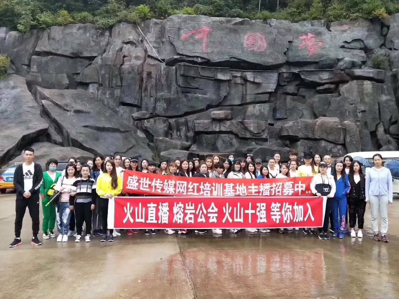 樺南縣最新招聘臨時(shí)工，變化、學(xué)習(xí)與自信的力量啟航新征程