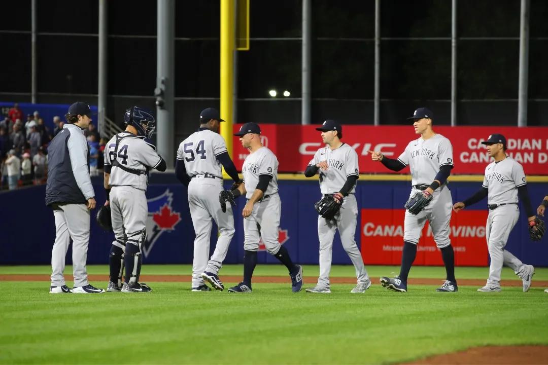 追求更新的力量與時(shí)代步伐，渴望最新日期的探索與追求