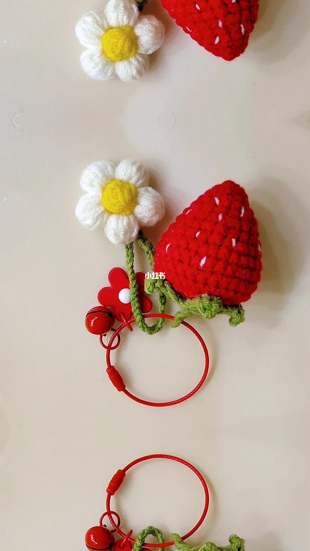 時尚與藝術交融，最新鉤織掛件引領潮流新風尚