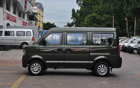 最新五菱越野，突破傳統(tǒng)還是市場挑戰(zhàn)的挑戰(zhàn)者？