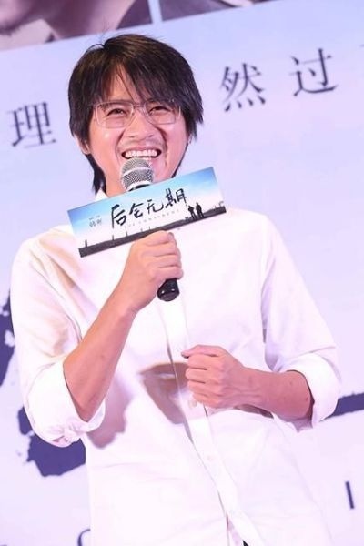 韓寒導(dǎo)演的電影探秘，小巷深處的電影情懷與獨(dú)特小店