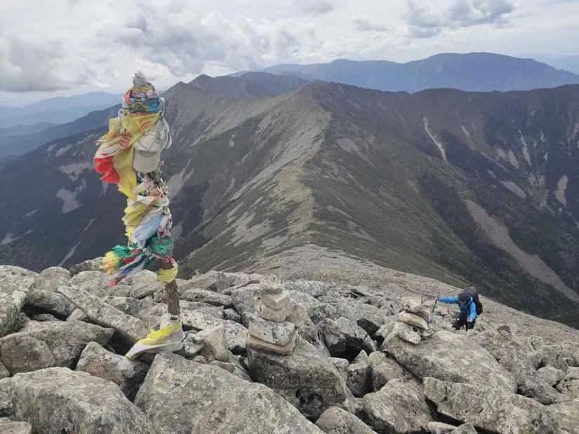 運(yùn)動(dòng)場(chǎng)館燈具 第210頁