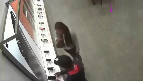 高科技產(chǎn)品的革新之旅，體驗未來科技生活的狠偷偷最新之旅