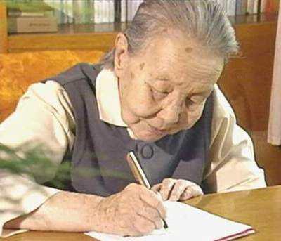 科技新品重塑視界，最新真實吐血照片分享