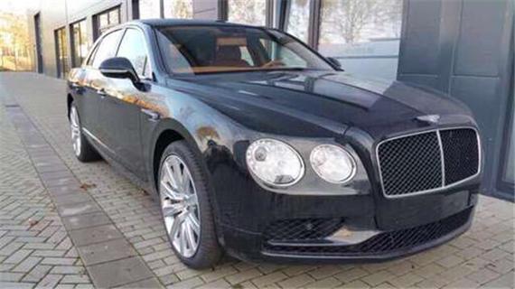 最新賓利飛馳，豪華與技術(shù)的極致融合