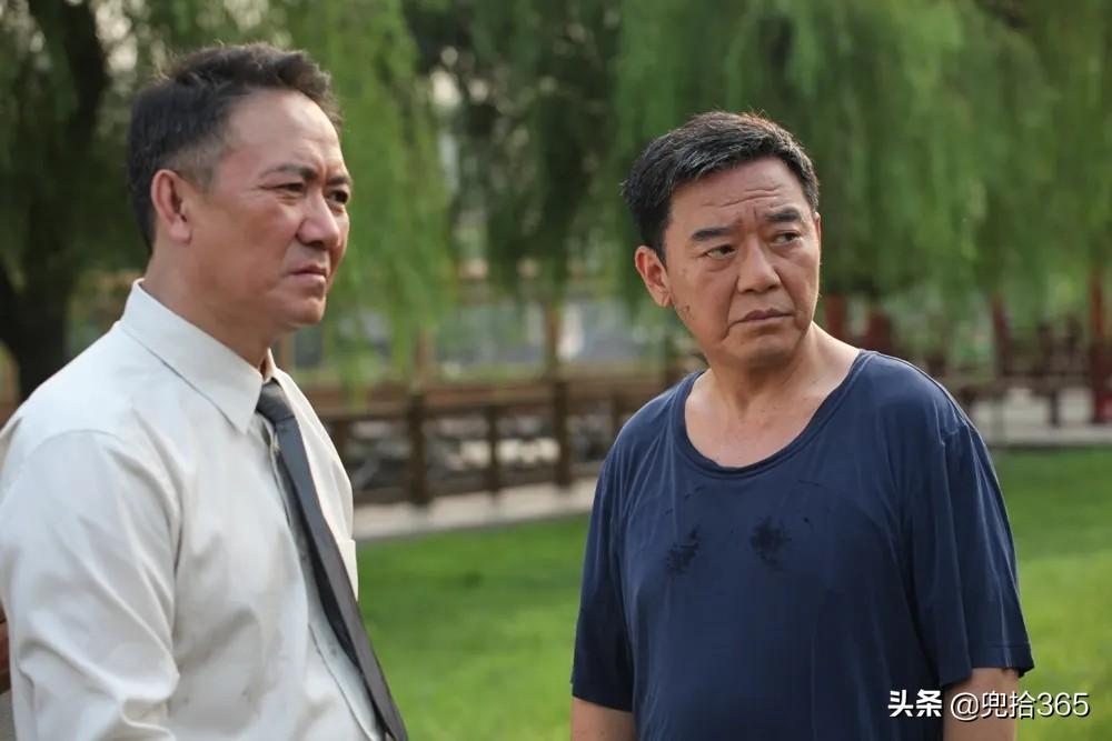 最新打人視頻直播背后的真相與深思，揭示現(xiàn)象引人深思