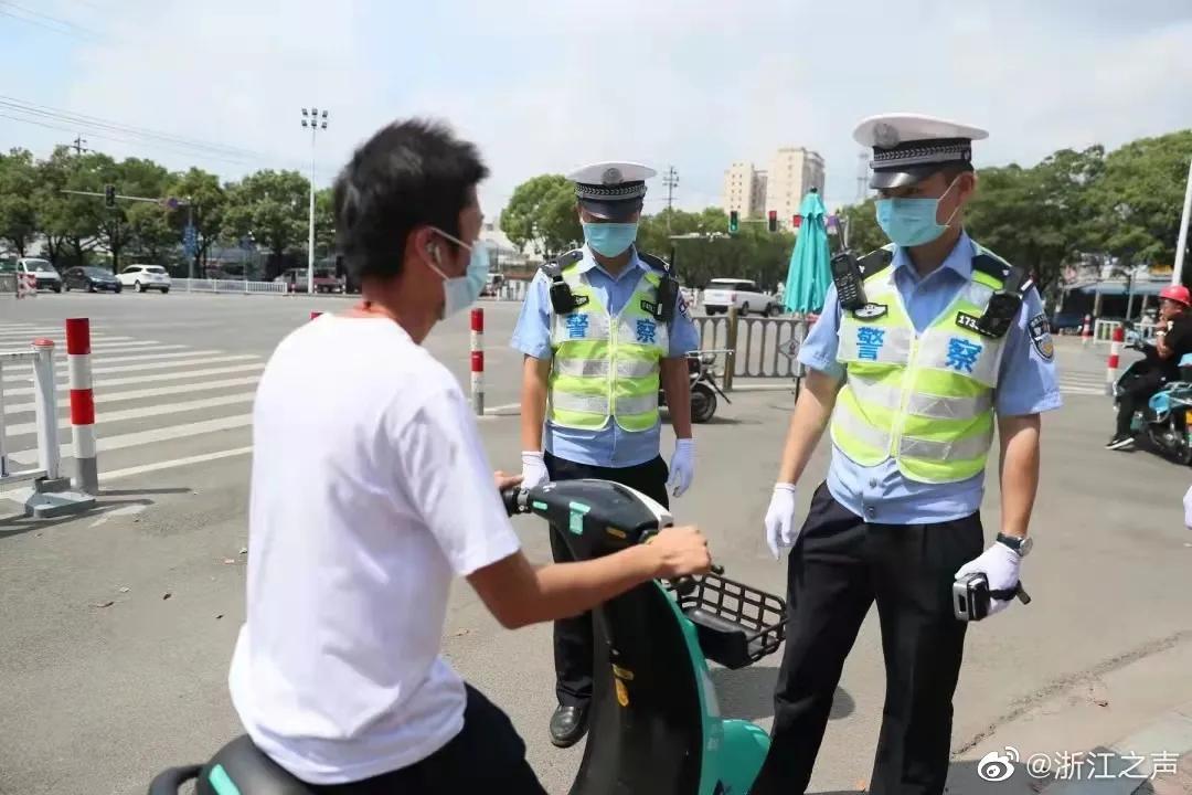 臨海最新車禍背后的暖心故事