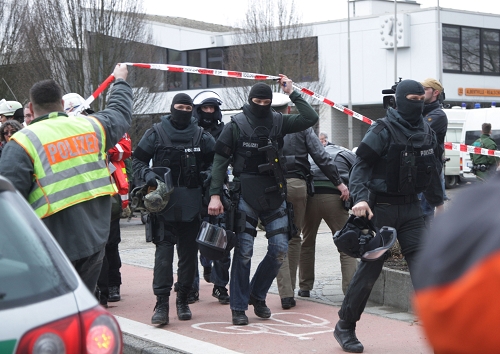 德國槍擊事件最新動態(tài)，變化中的力量與學習帶來的自信與成就感