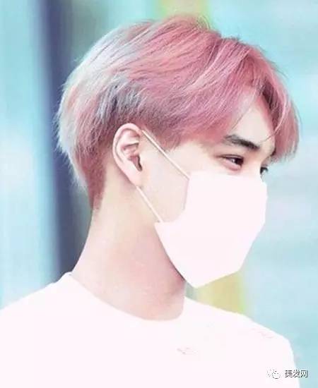 最新染色男潮流指南，引領(lǐng)時(shí)尚潮流，讓你瞬間成為焦點(diǎn)之王！