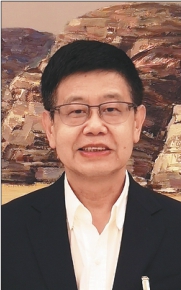 劉明忠新職務(wù)引領(lǐng)科技革新，前沿高科技產(chǎn)品新篇章體驗(yàn)